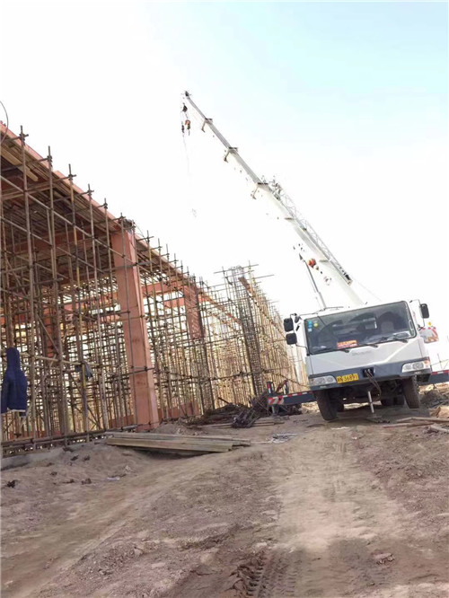 平山区吊车作业的安全注意事项有哪些？