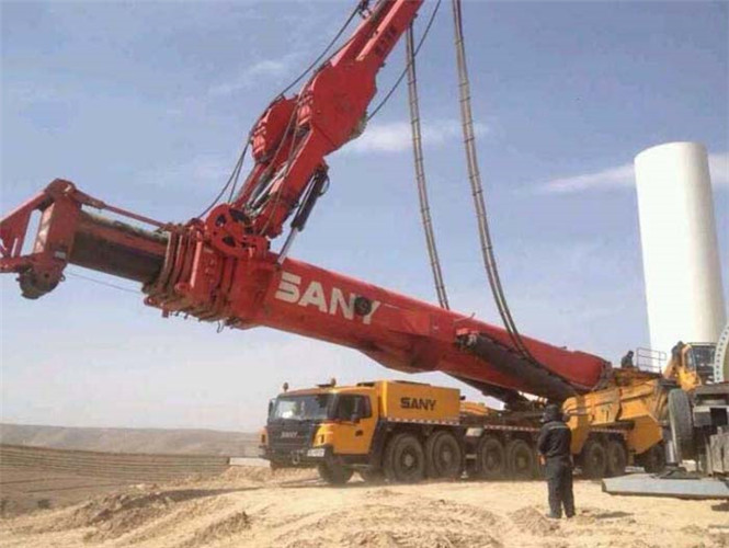 平山区作业场地不达标（如地面松软），公司会提供解决方案吗？